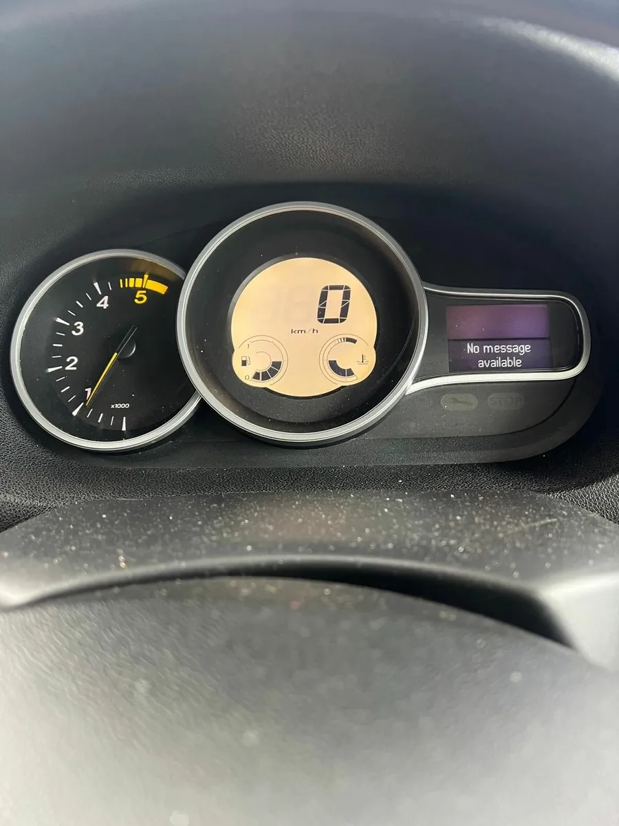 Renault Megane 2010 - Image 3