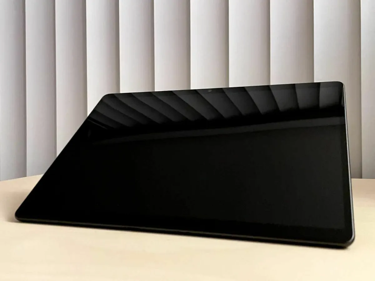 Microsoft Surface Pro 9 13'' i7-1255U 16GB 256G - Image 4