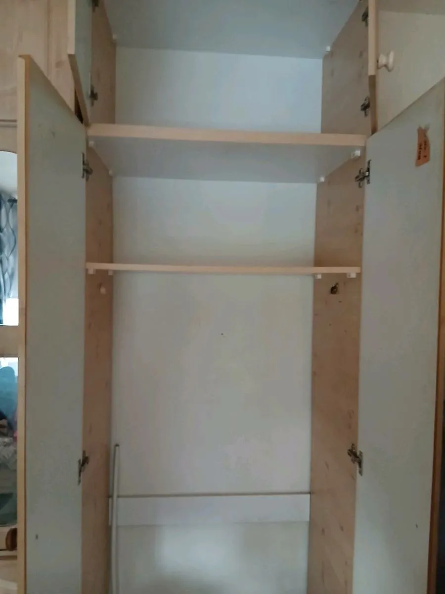 Wardrobes - Image 4