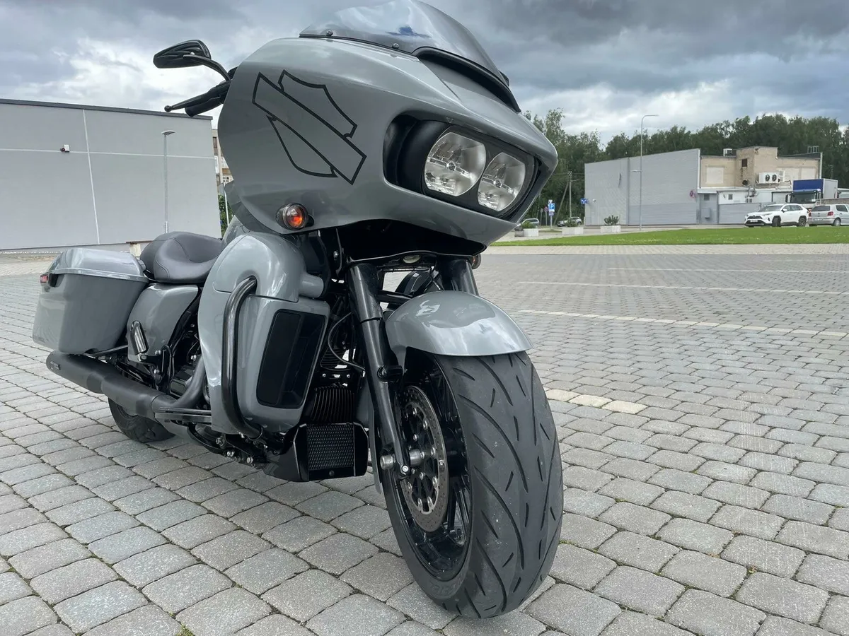 HARLEY DAVIDSON ROAD GLIDE - Image 2