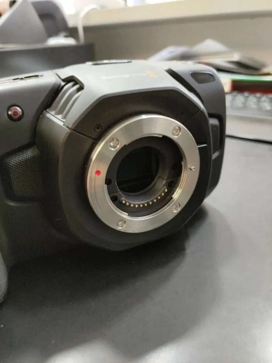 Blackmagic Pocket Cinema Camera 4K body - Image 1