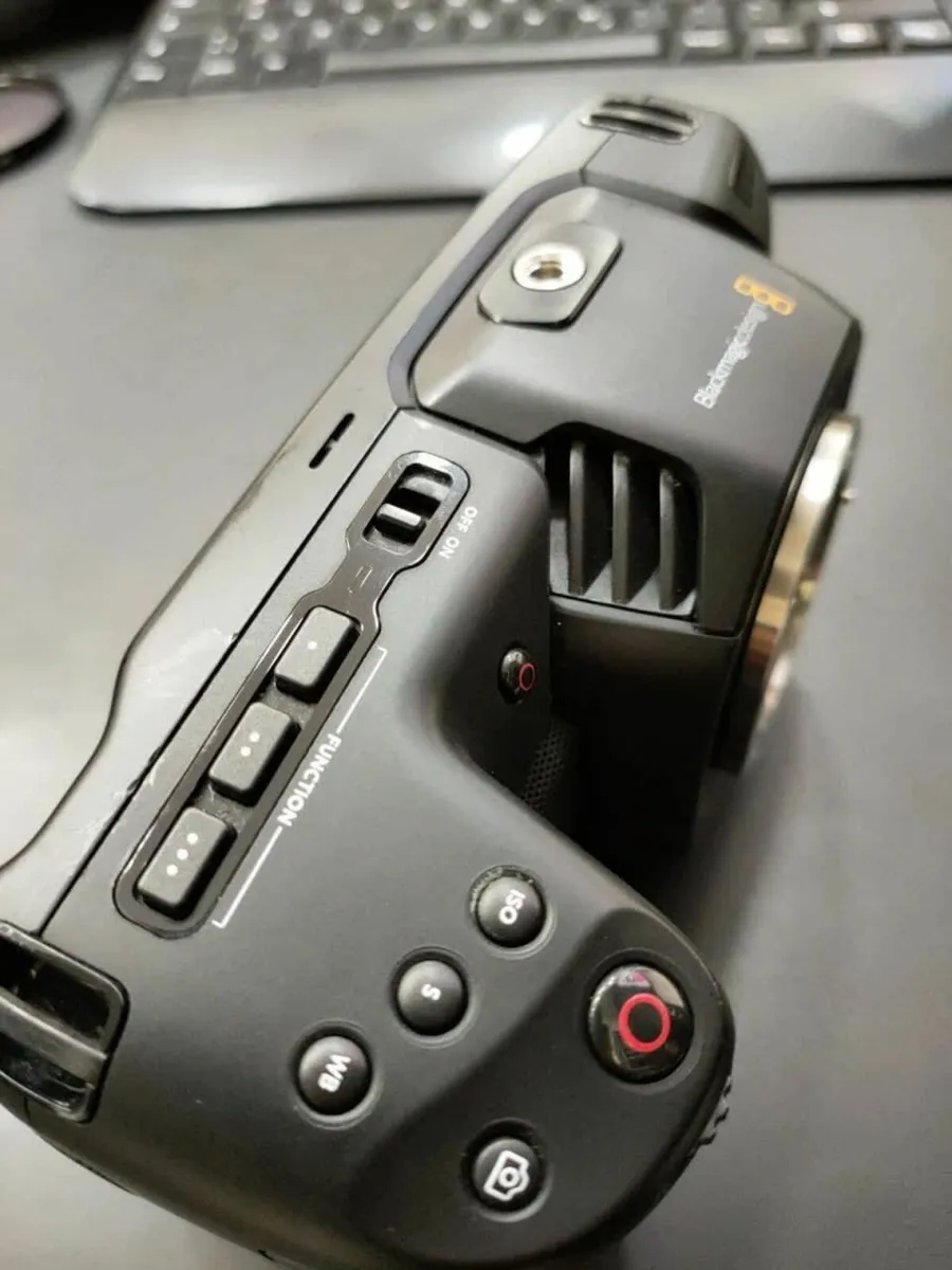 Blackmagic Pocket Cinema Camera 4K body - Image 4