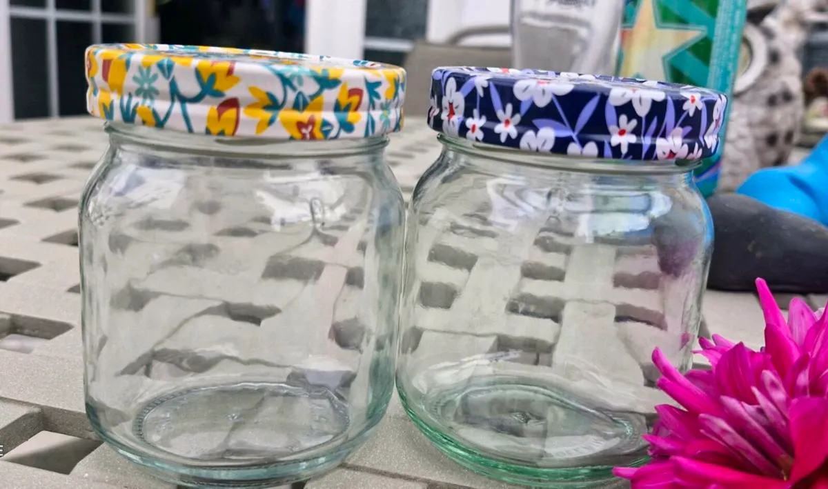 Jars. - Image 3