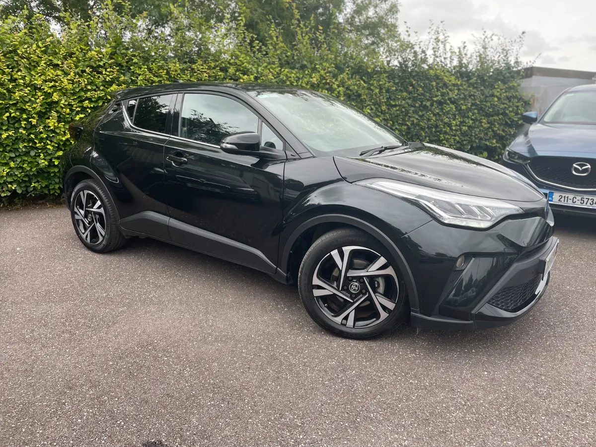 C-HR HYBRID SPORT | TOYOTA WARRANTY | TINY KMS - Image 1