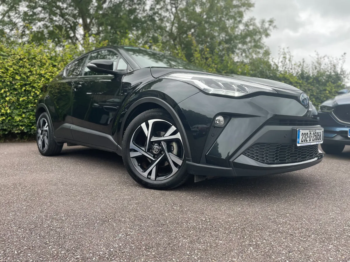 C-HR HYBRID SPORT | TOYOTA WARRANTY | TINY KMS - Image 4