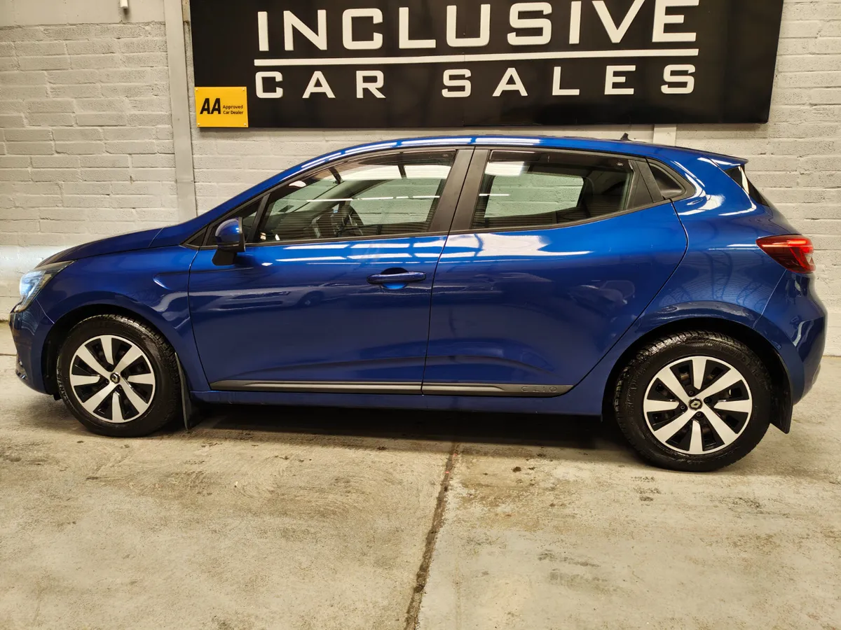 Renault Clio 2021 1.0 PETROL EXPRESSION EXRRA - Image 3