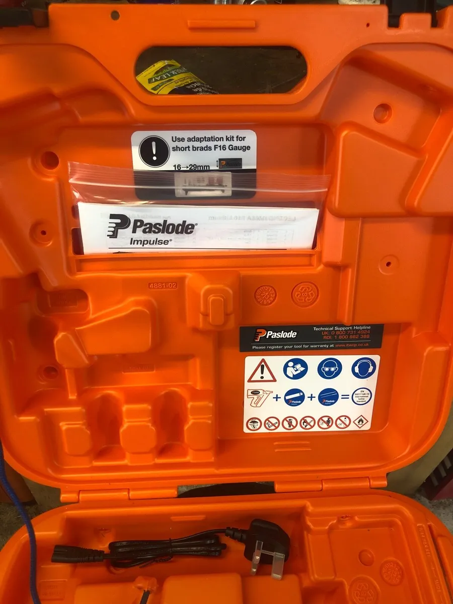 Paslode im65 f16 leithium Pinner 16g new - Image 4