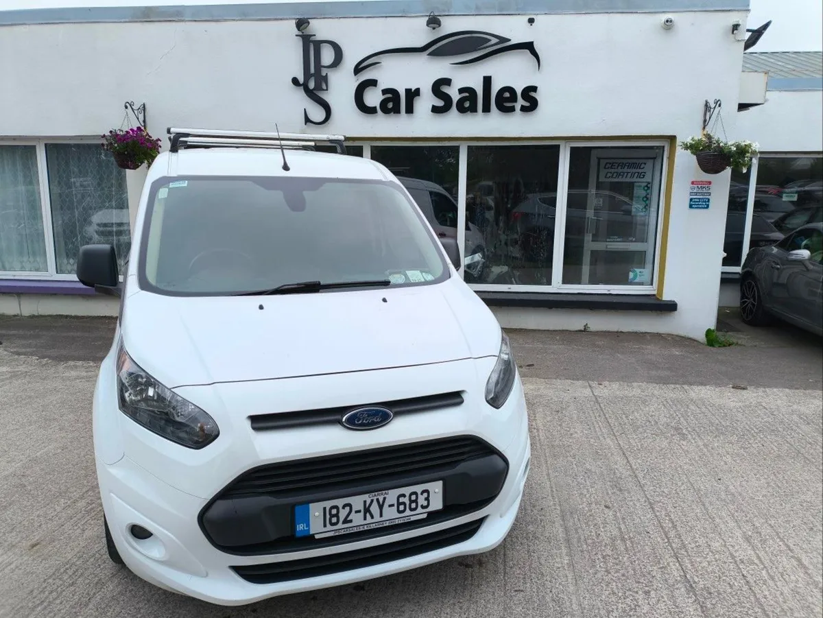 Ford Transit Connect 1.5 TD LWB Connect Trend - Image 1