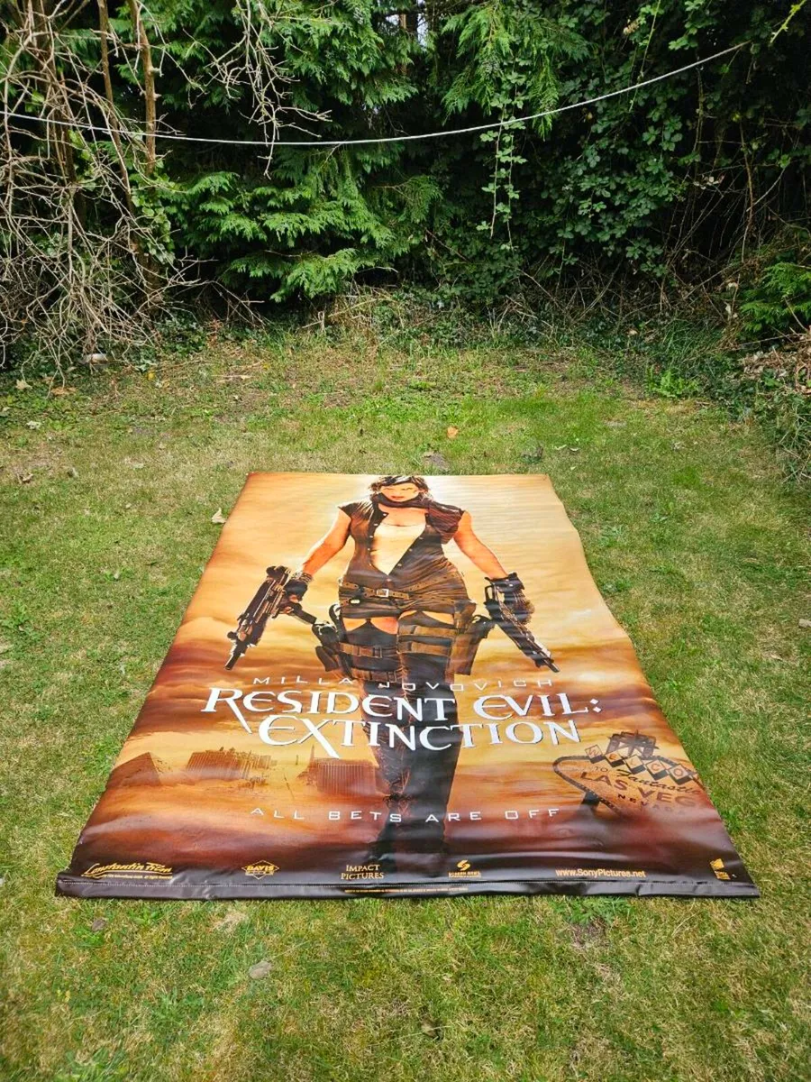 Resident Evil Vinyl Poster Banner - Image 1