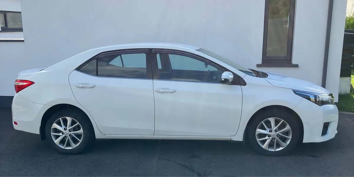 2014 Toyota Corolla - Image 1