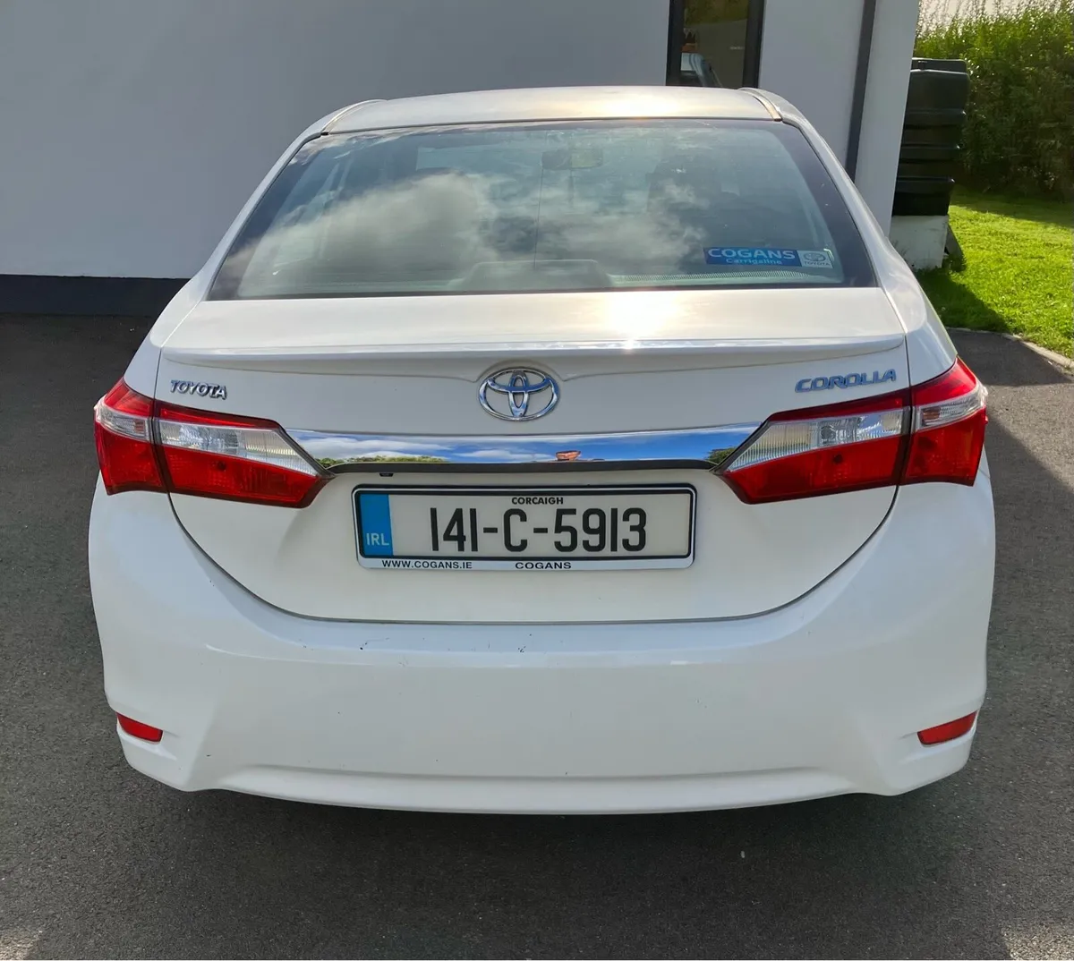 2014 Toyota Corolla - Image 2