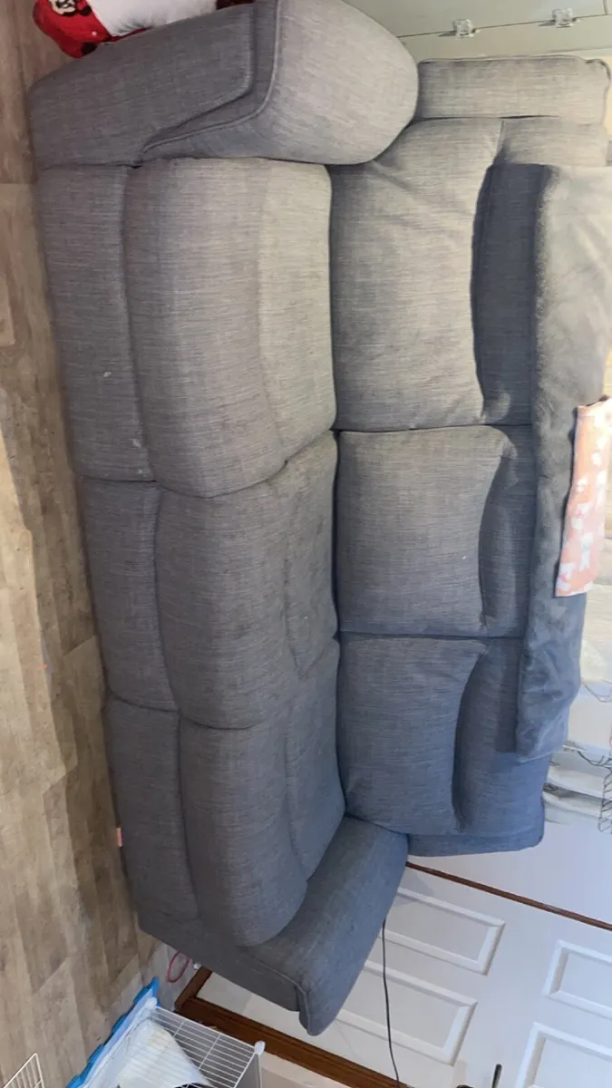 Sofa - Image 4