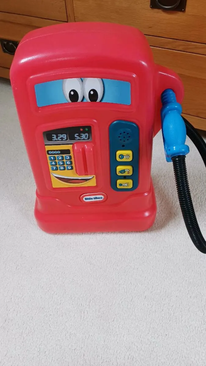 Kids fuel station - Image 1