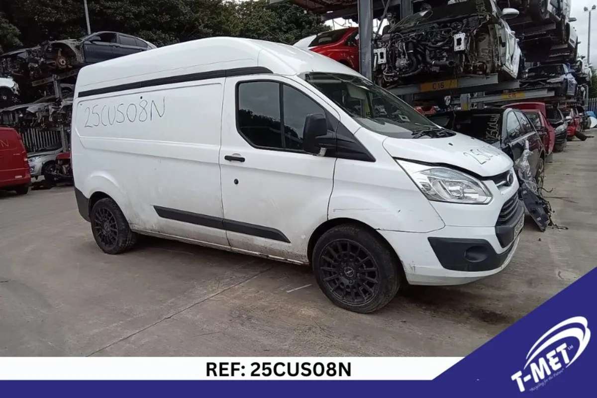 2014 FORD TRANSIT CUSTOM BREAKING FOR PARTS - Image 4