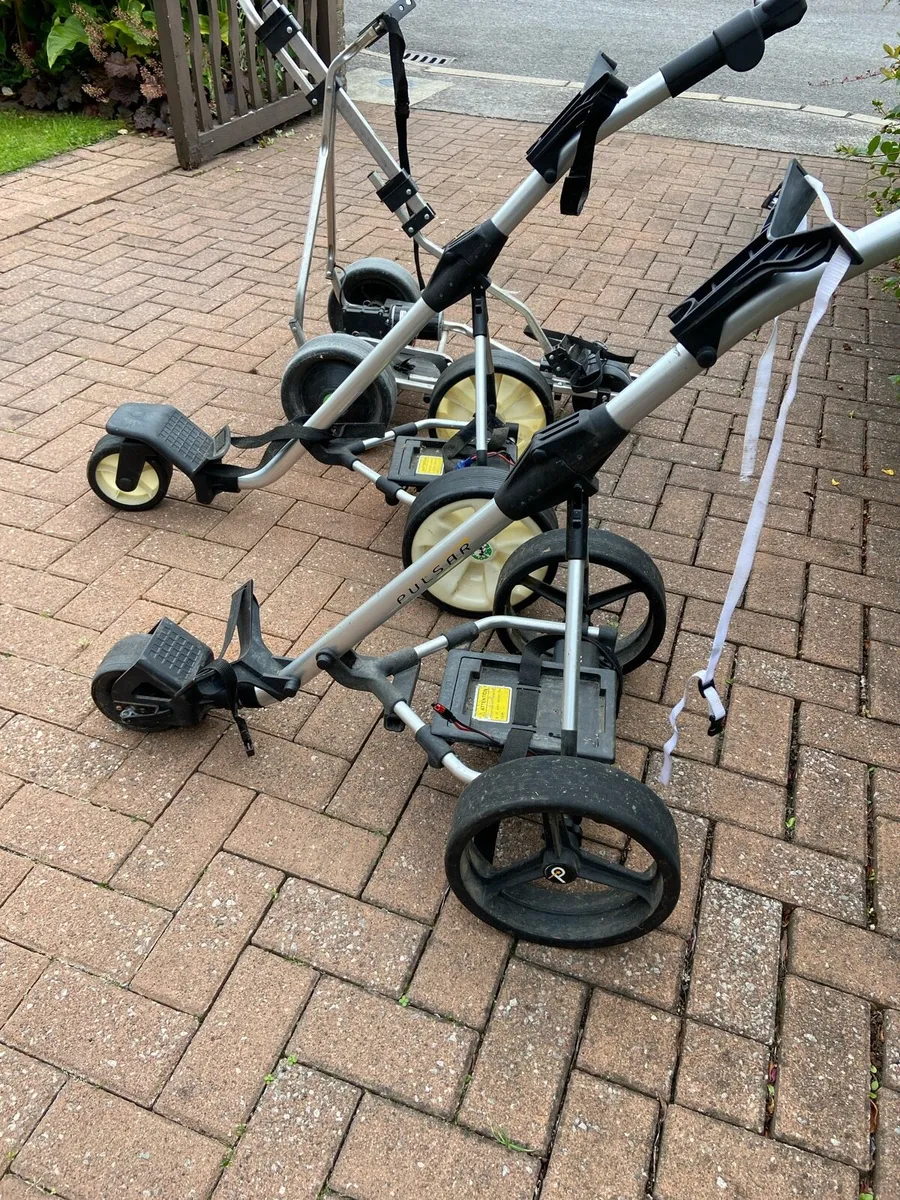 Electric.  Golf.   Trolleys - Image 2
