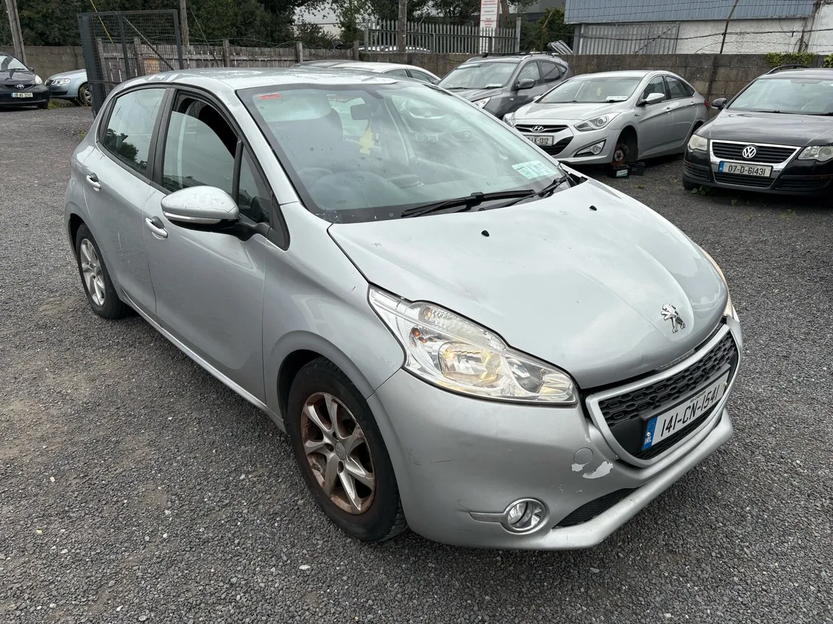 2014 Peugeot 208 - Image 1
