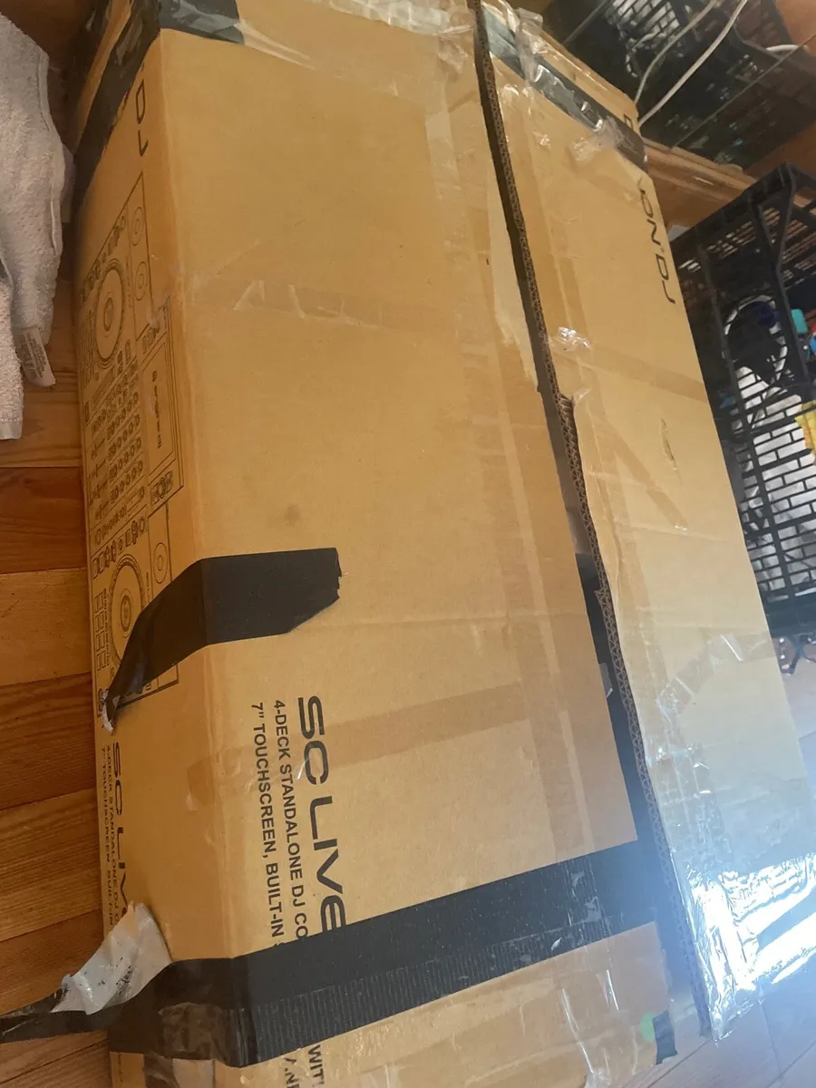 Denon sclive 4 with built in speakers hard case - Image 3
