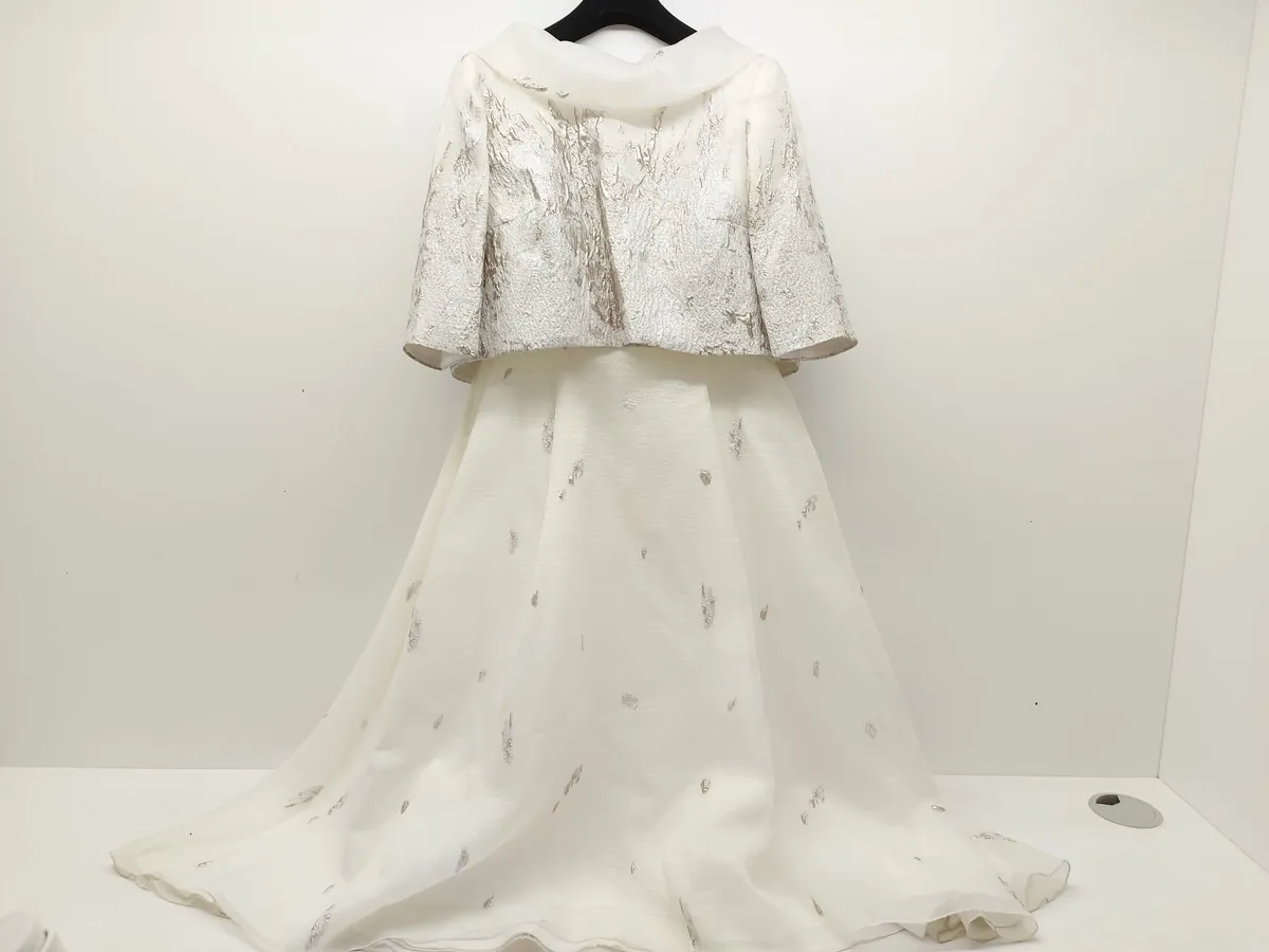 Stylish Dresses Auction - Image 1