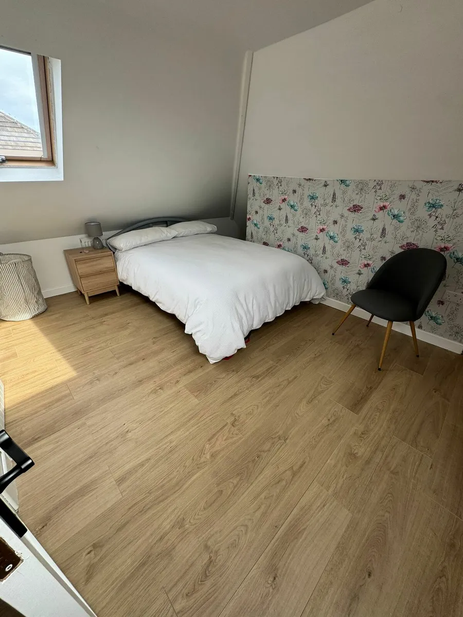 1 bed apartment - Image 2