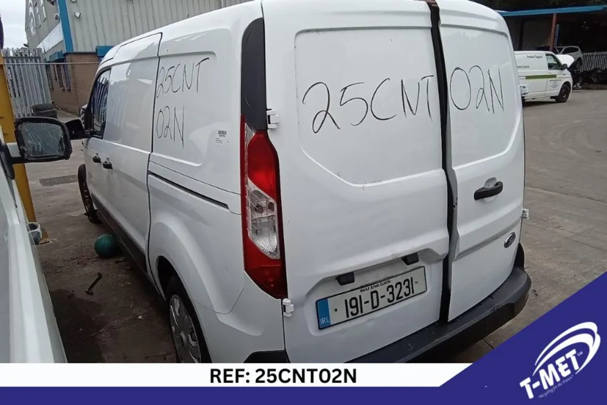 2019 FORD  TRANSIT CONNECT BREAKING FOR PARTS - Image 1