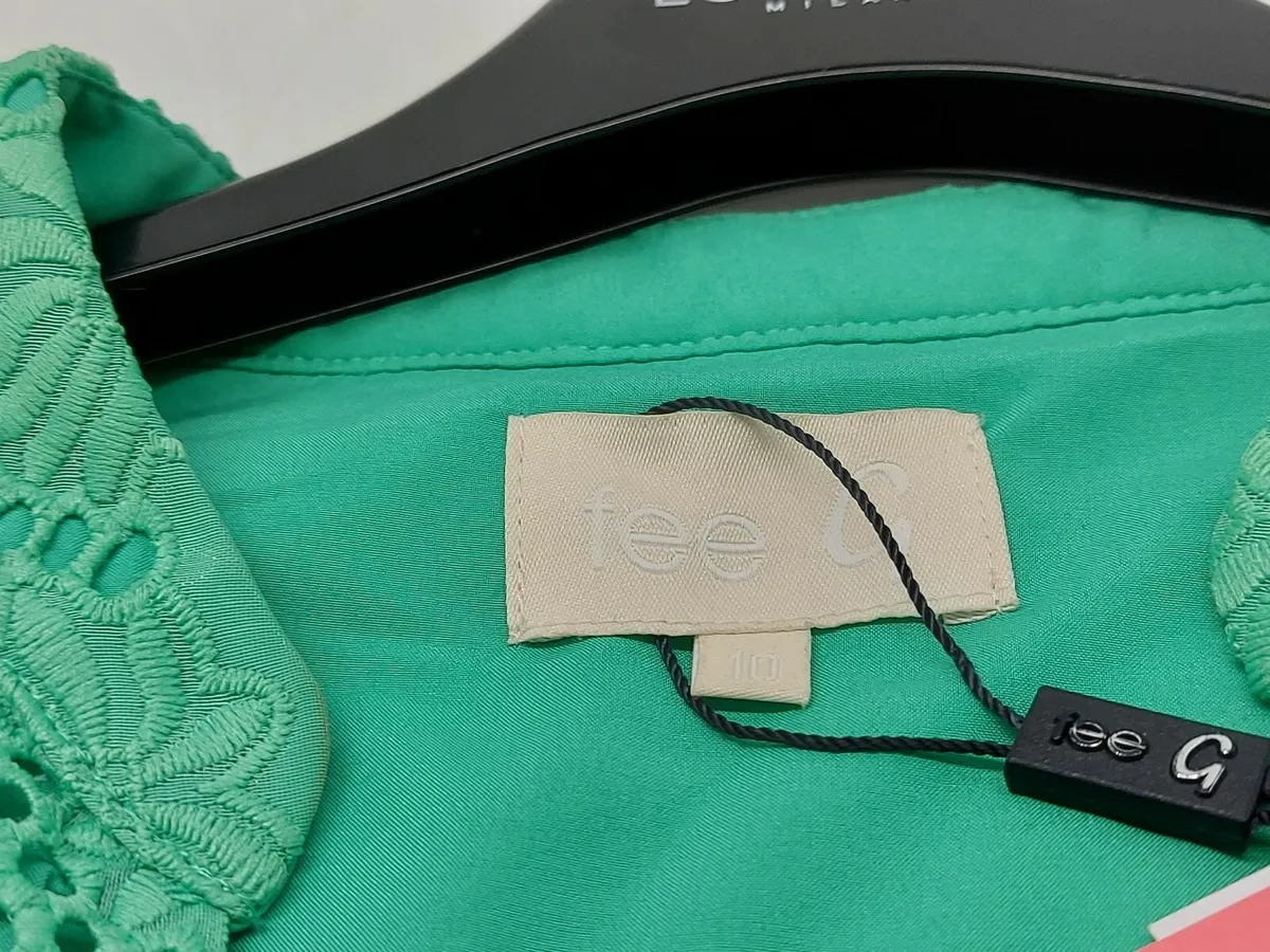 Online Auction Of A Fee G Dress & More! - Image 3