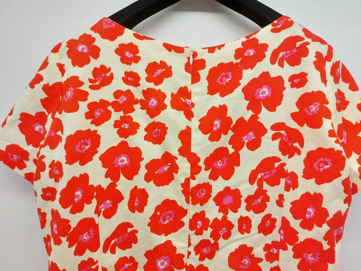 Online Auction Of A WEILL Olivia Danielle Dress - Image 4
