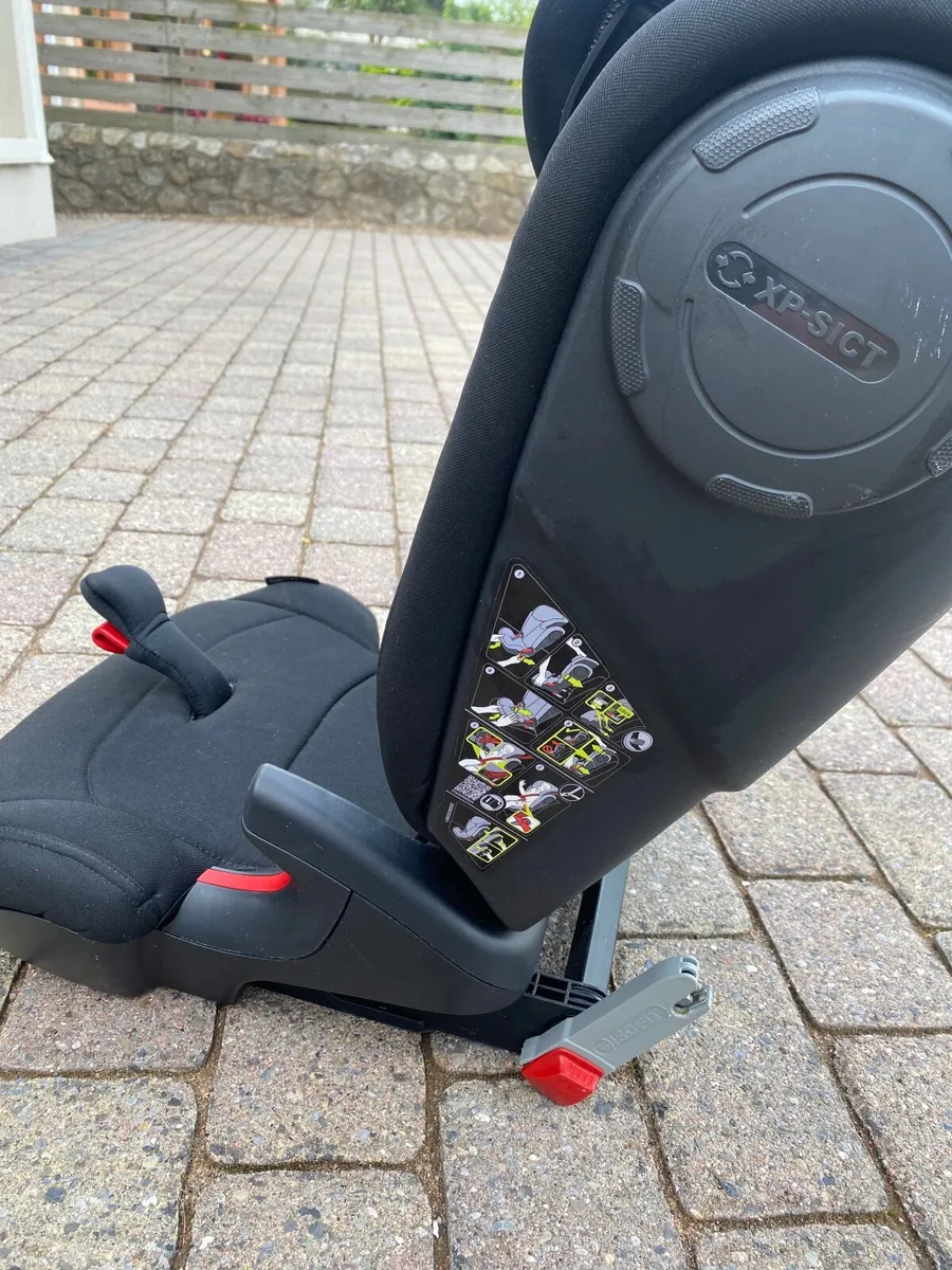Car seats - Image 1