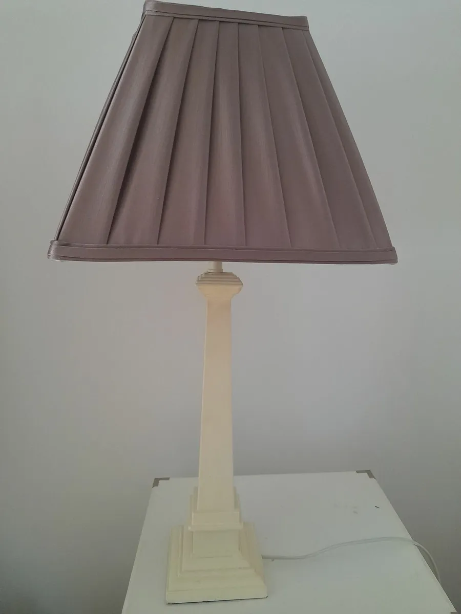 Table Lamp - Image 4