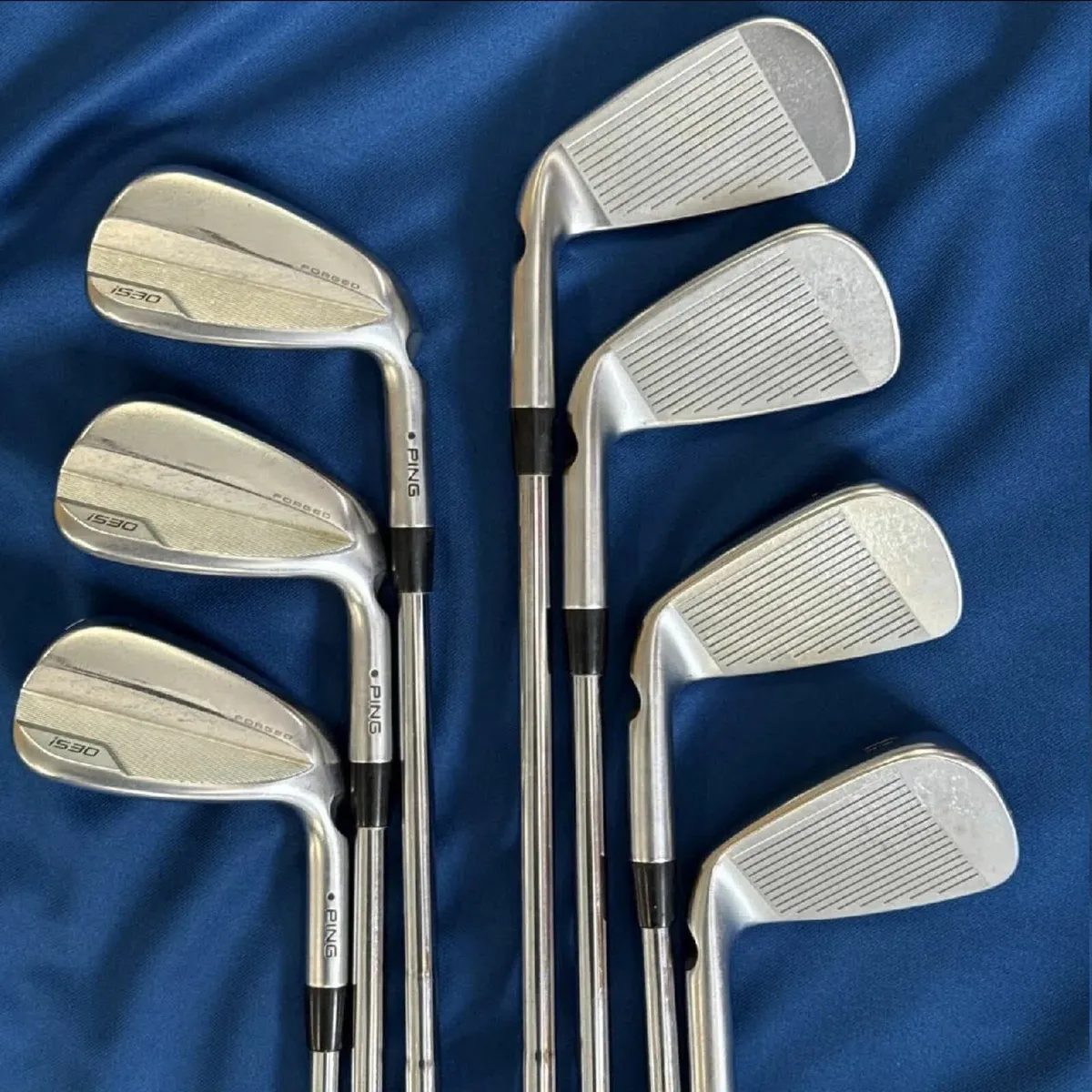 PING i530 Irons 5-UW (7 Irons) – KBS Tour 110g - Image 1