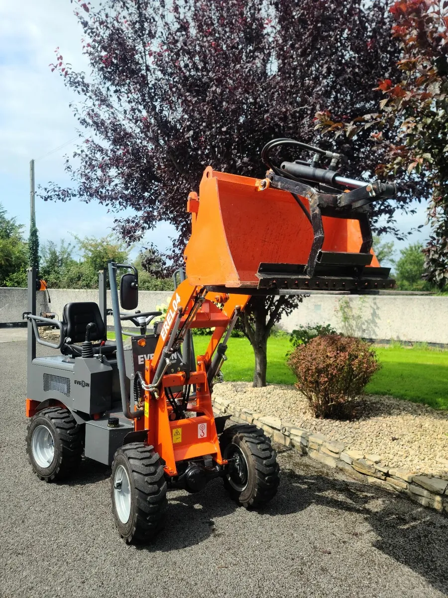 Skid Steer, Loader, ForkLift, Ride On Mower, - Image 1