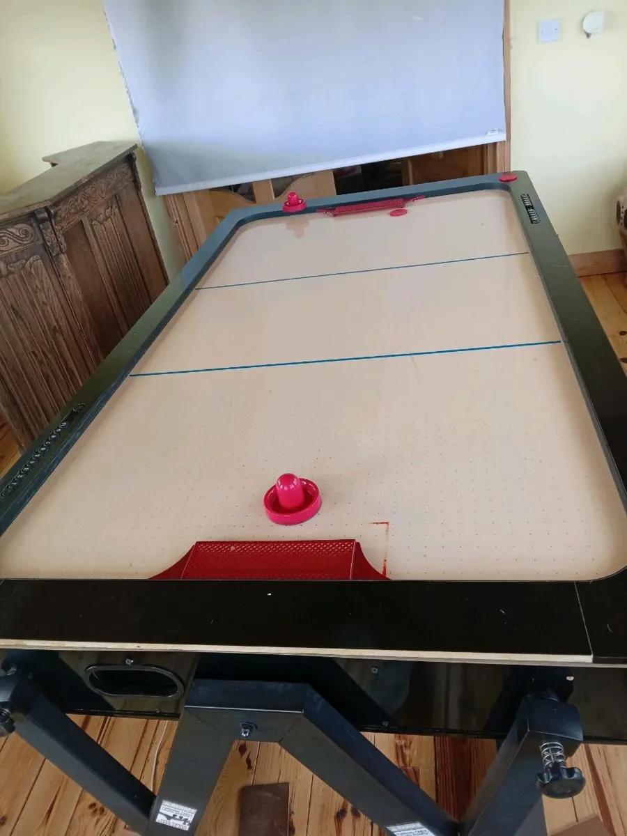 Pool/air hockey table - Image 4