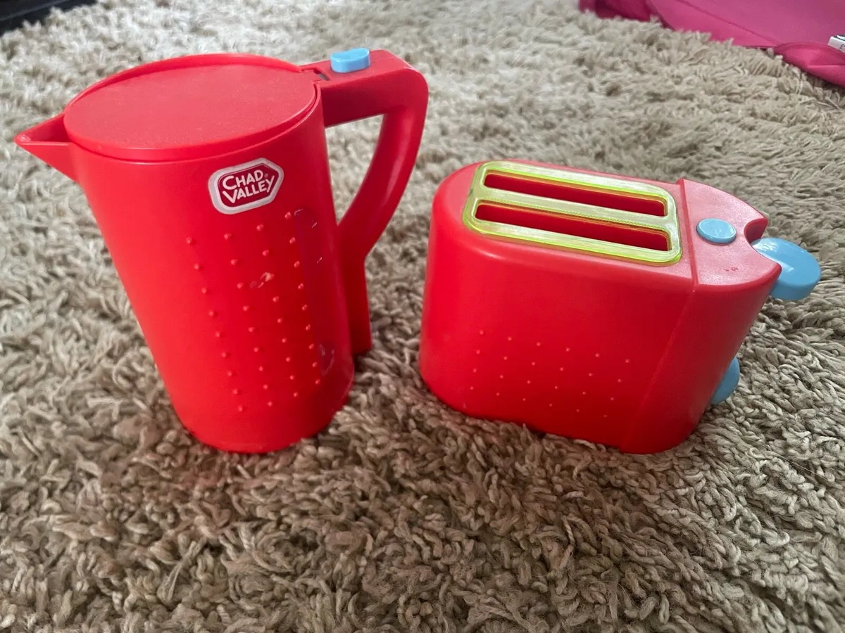 Toy kettle & toaster - Image 1