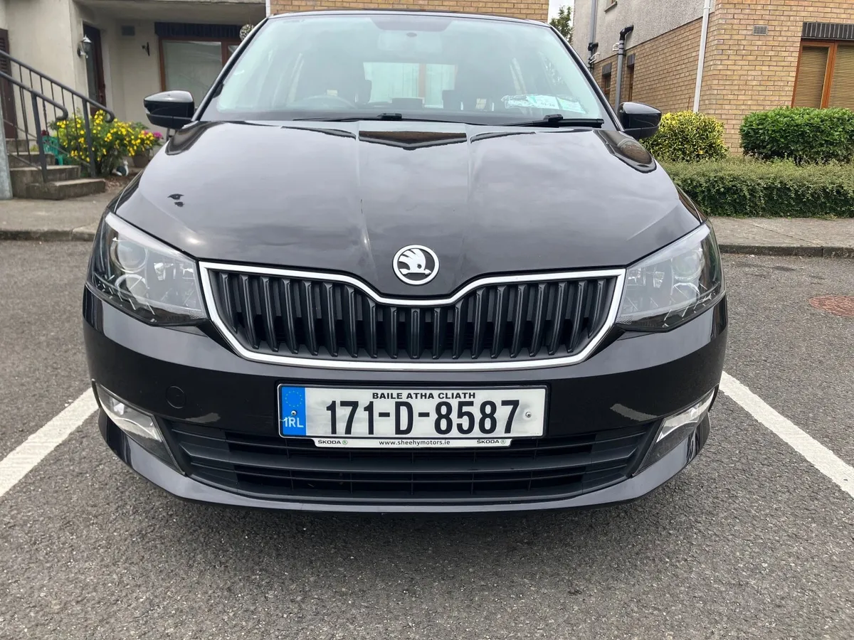 Skoda Fabia Style 2017 - 1.2l Petrol - Image 2
