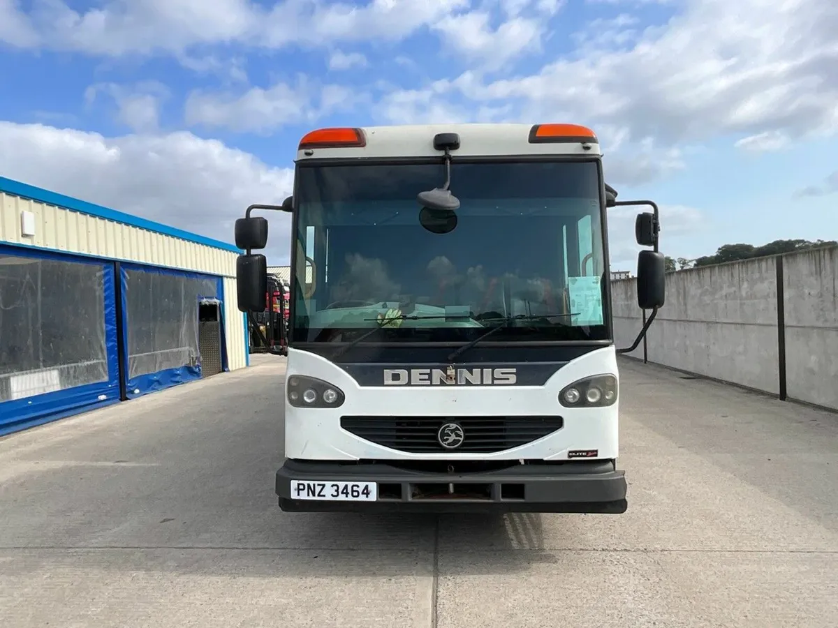 DENNIS 6x4 26 TON AUTOMATIC REFUSE COLLECTION BIN - Image 3