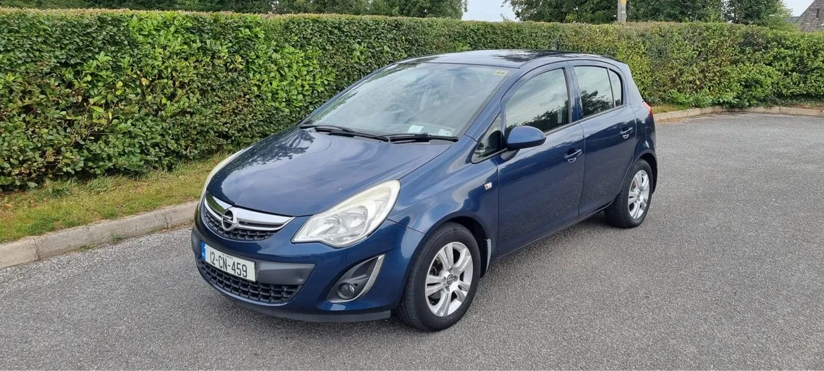 12 Opel corsa SC 1.3CDTi 75PS 4 door - Image 2