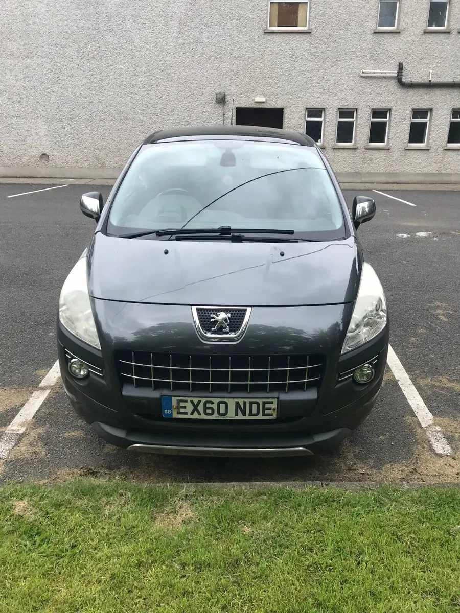 Peugeot 3008 2010 - Image 1