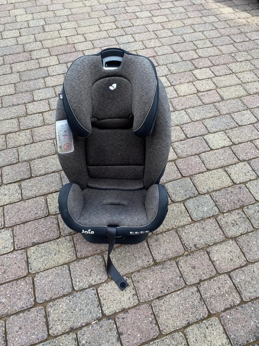 Car Seat - Image 2