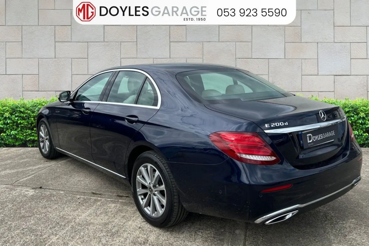 Mercedes-Benz E-Class E 200 D Avantgarde A/T - Image 3