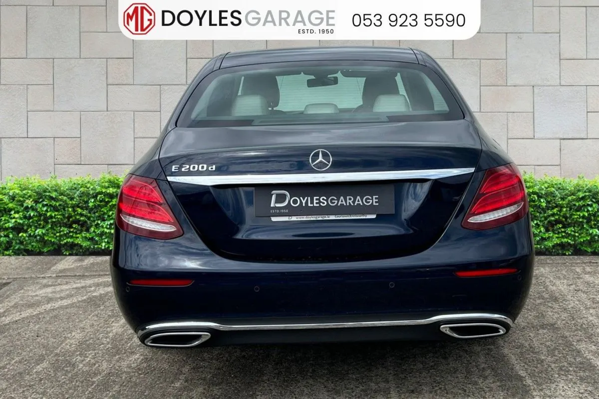 Mercedes-Benz E-Class E 200 D Avantgarde A/T - Image 4