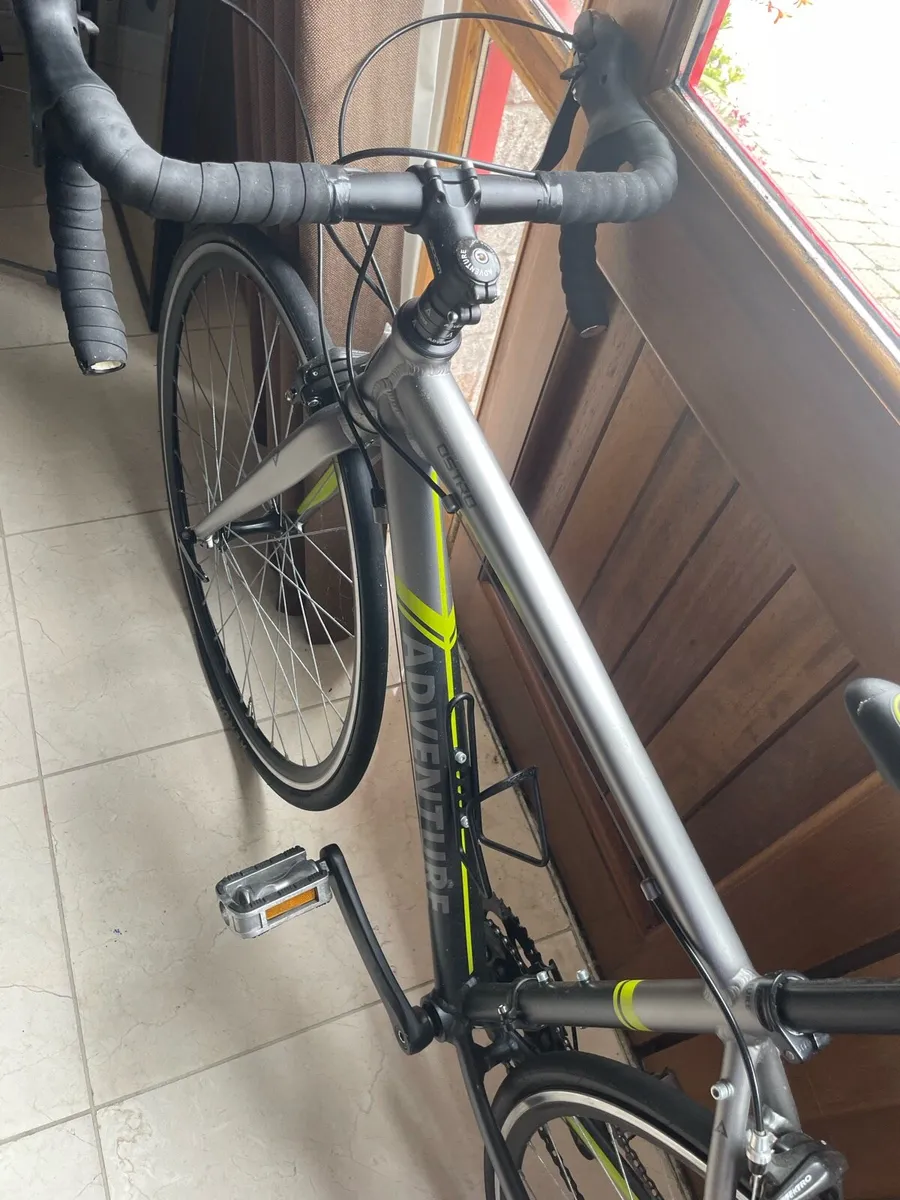 Road bike - Image 2