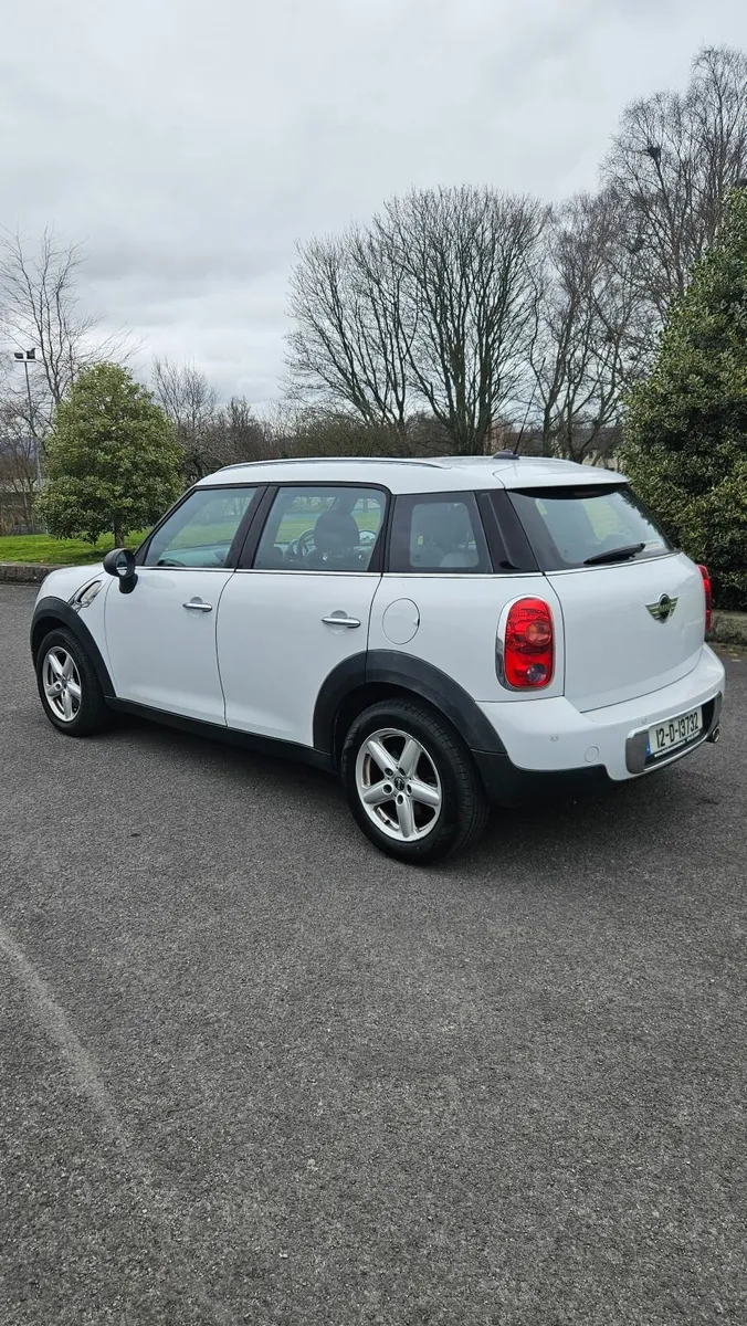 Mini One Countryman 2012 - Image 1