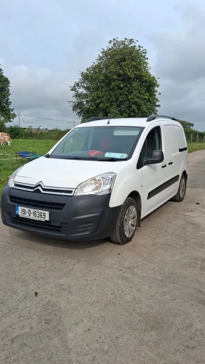 Citron Berlingo - Image 1