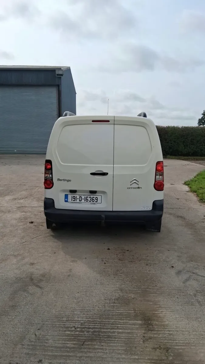 Citron Berlingo - Image 2