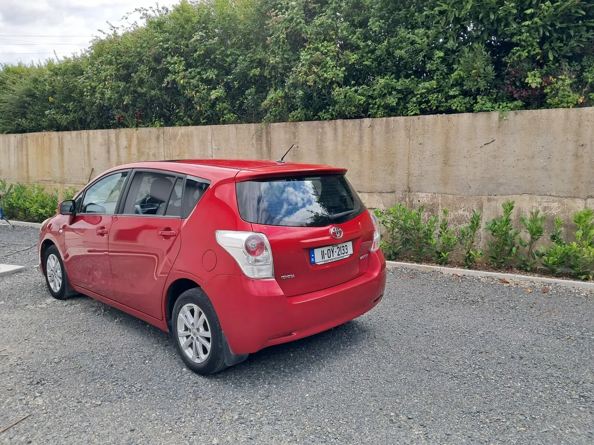Toyota verso - Image 2