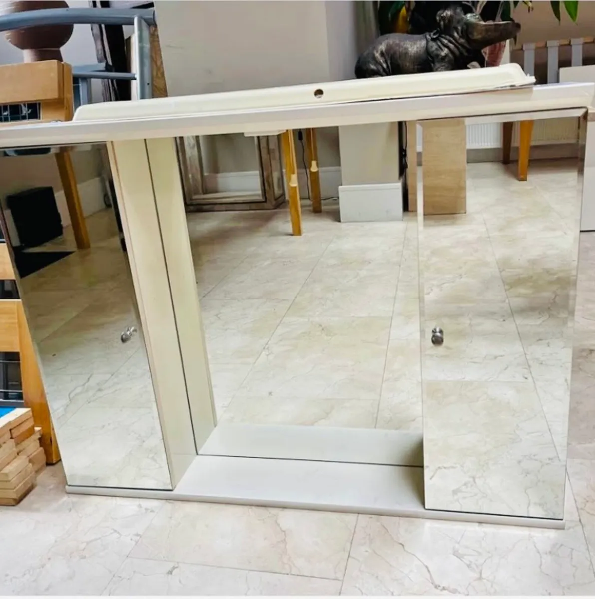 Very large solid bathroom cabinet with spot lights - Image 1