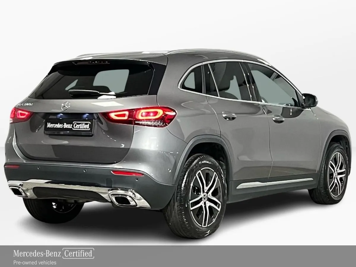 Mercedes-Benz GLA 180d Progressive - 1 Owner Iris - Image 3