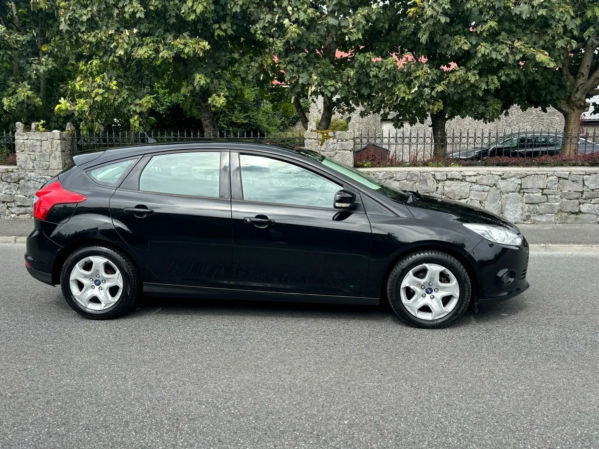 131 Ford Focus 1.0 litre New Nct Today only 127kms - Image 3