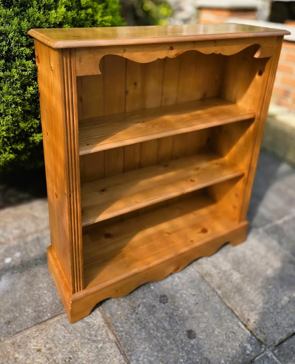 Low Pine Bookcase - Image 3