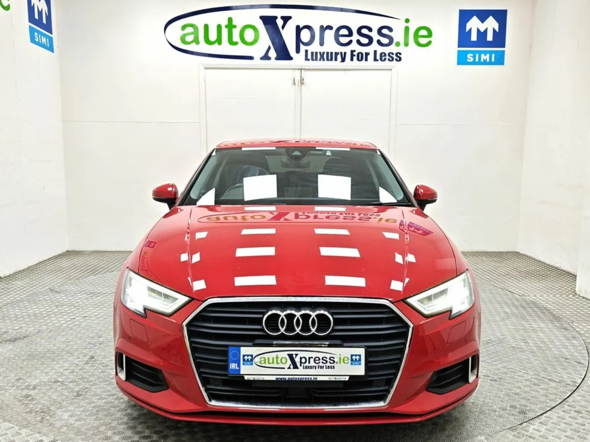 Audi A3 30TFSI SPORT Automatic, Reversing camera - Image 3