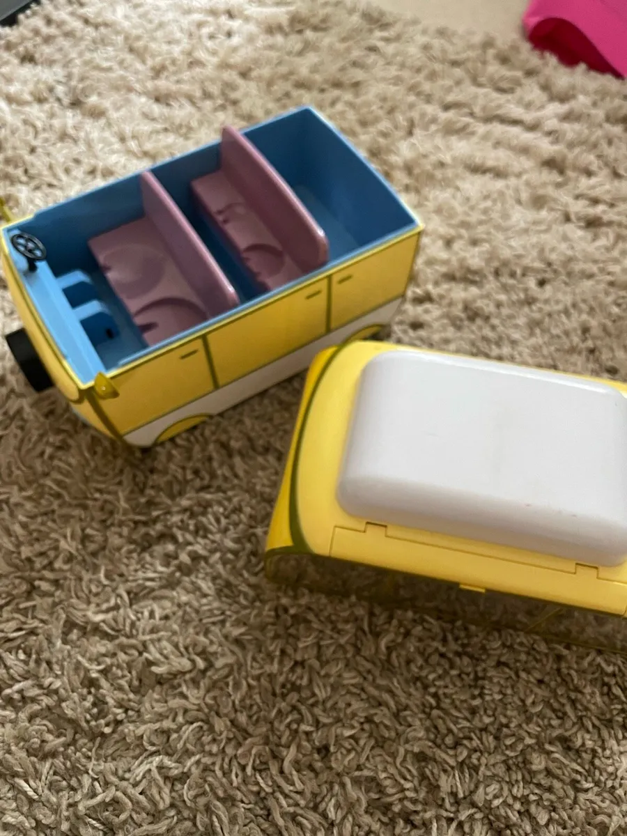 Peppa pig camper van - Image 2